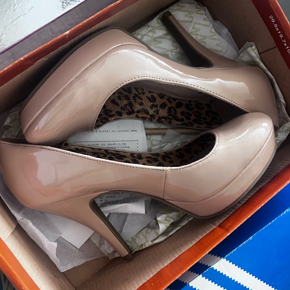 Cream Cheetah Print High Heel Pumps with Glossy Finish